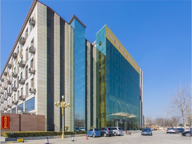 出厂价格优异聚氨酯组合料顶棚